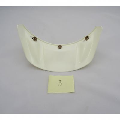 Visera bianca tipo universale 3